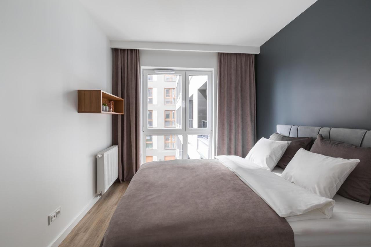 Luksusowy Apartament Przy Targach Posen Exterior foto
